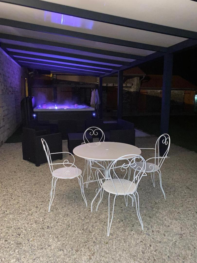 Auberge Du Pied Des Monts Grivy-Loisy Екстер'єр фото