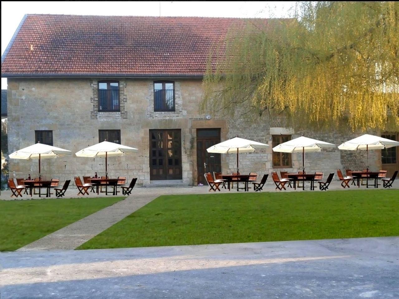 Auberge Du Pied Des Monts Grivy-Loisy Екстер'єр фото